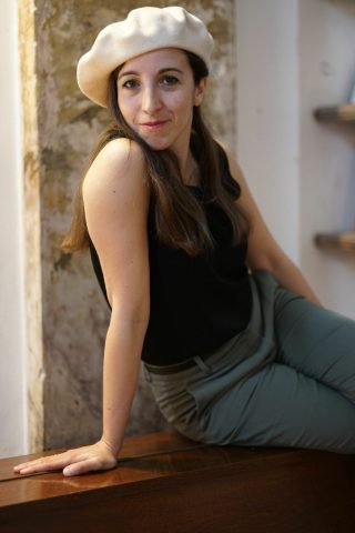 portrait photo of a young female swing dancer Chiara