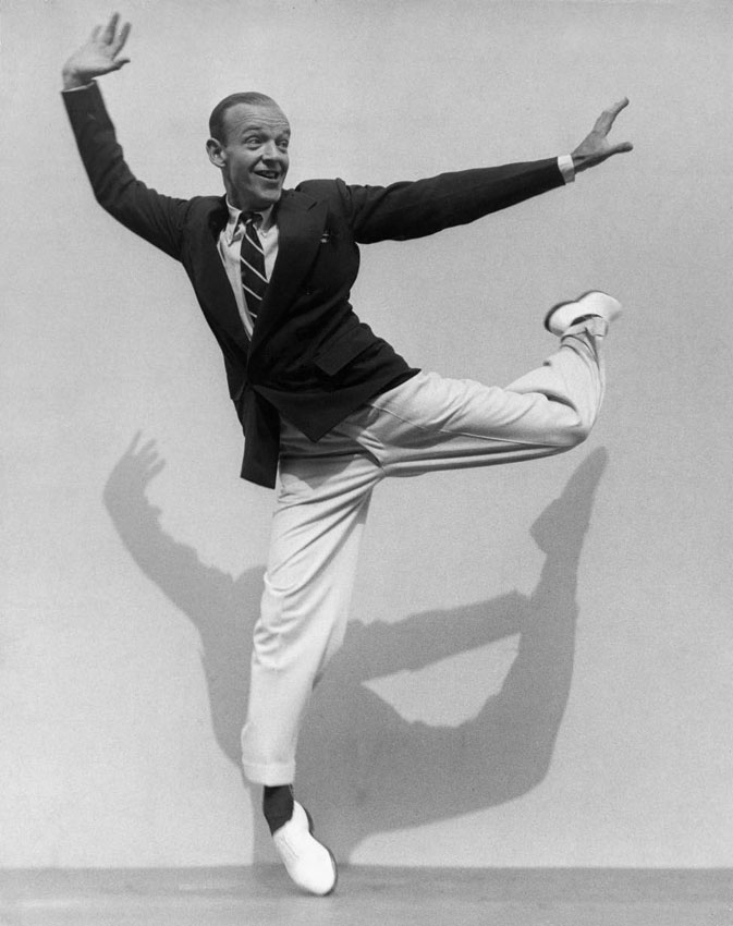 Picture of male swing dancer black and white