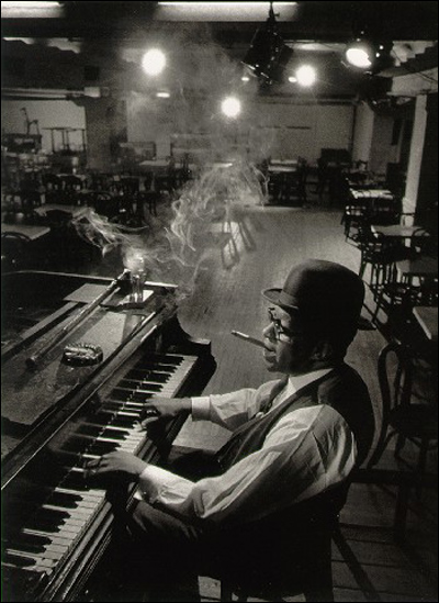 Willie "the Lion" Smith, jazz pianist who tells a history of Charleston dance