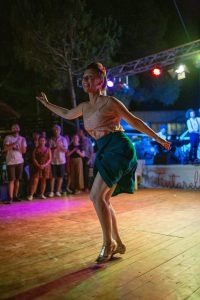 photo of young female swing dancer Monika Grabowska